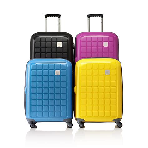 Whether you are seeking a bright, bold and beautiful case that suits your personality and style, or a low-key, chic and durable hard-shell neutral case in Black or Grey, we have a collection to suit you. . Suitcases tripp